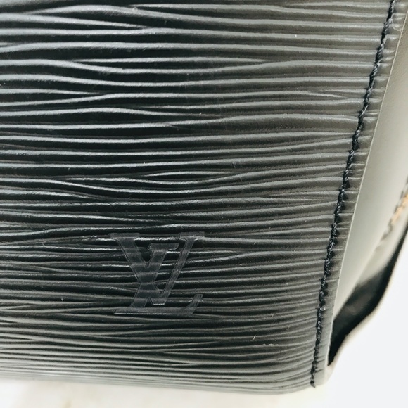 LOUIS VUITTON Black Backpack Epi Mabillon Leather - Picture 2 of 10